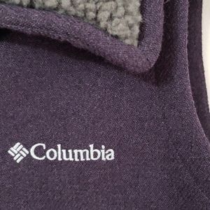 Dark purple w/ Gray Sherpa Collar Columbia Vest M